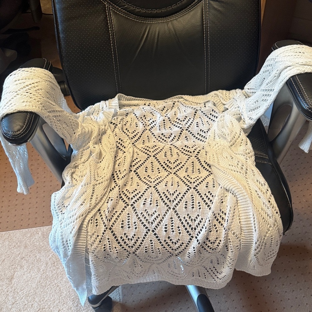 SHEIN White Knit Poncho